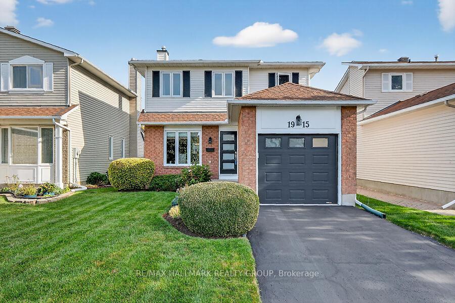 Photo 1 of 1915 Orchardview Avenue, Ottawa, Fallingbrook/Gardenway South — HOMEH