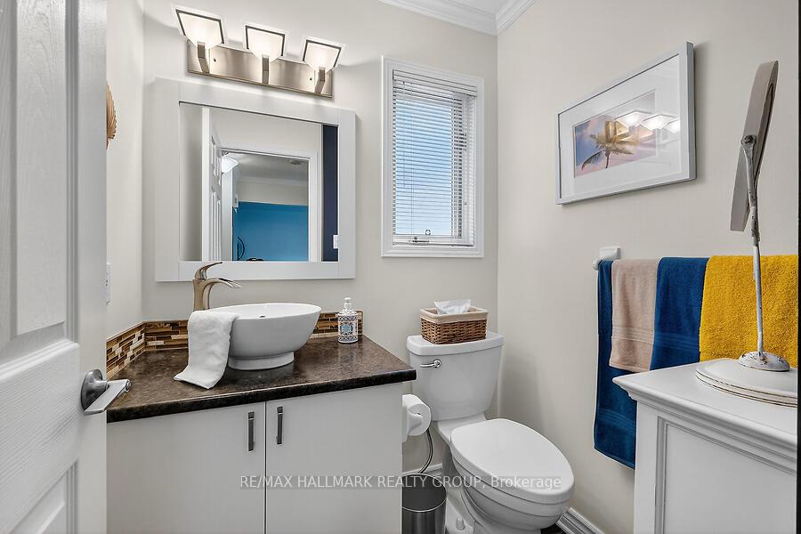Photo 12 of 1915 Orchardview Avenue, Ottawa, Fallingbrook/Gardenway South — HOMEH