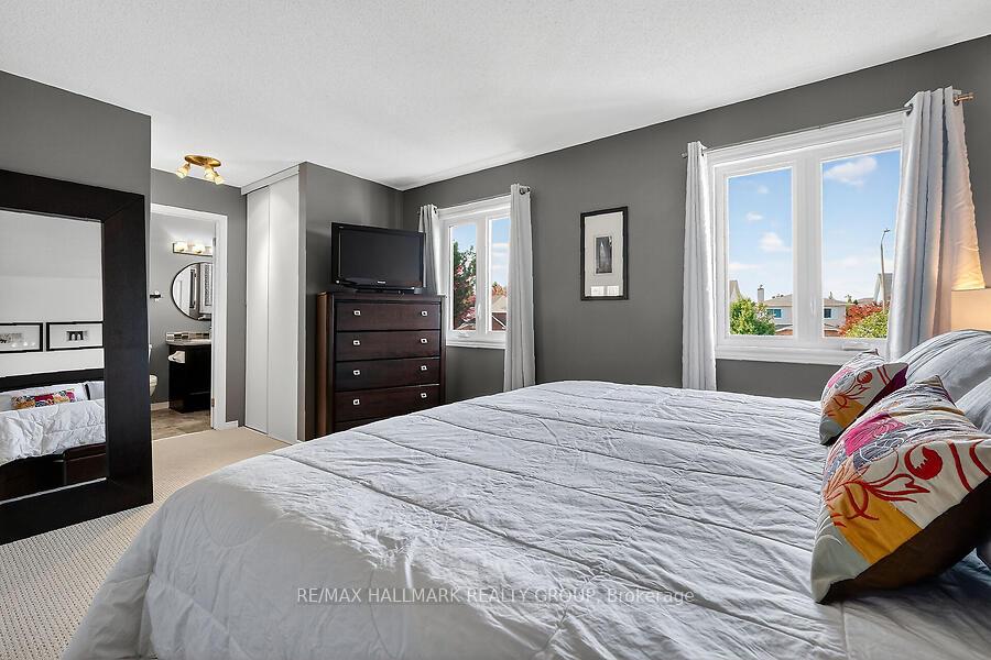 Photo 19 of 1915 Orchardview Avenue, Ottawa, Fallingbrook/Gardenway South — HOMEH