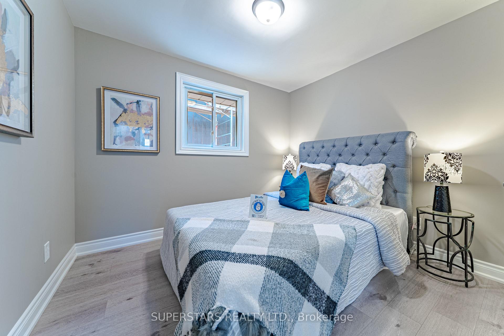 Photo 12 of 461 Cromwell Avenue, Oshawa, Vanier — HOMEH