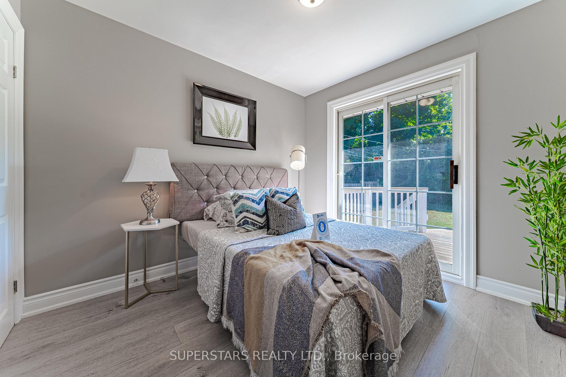 Photo 13 of 461 Cromwell Avenue, Oshawa, Vanier — HOMEH