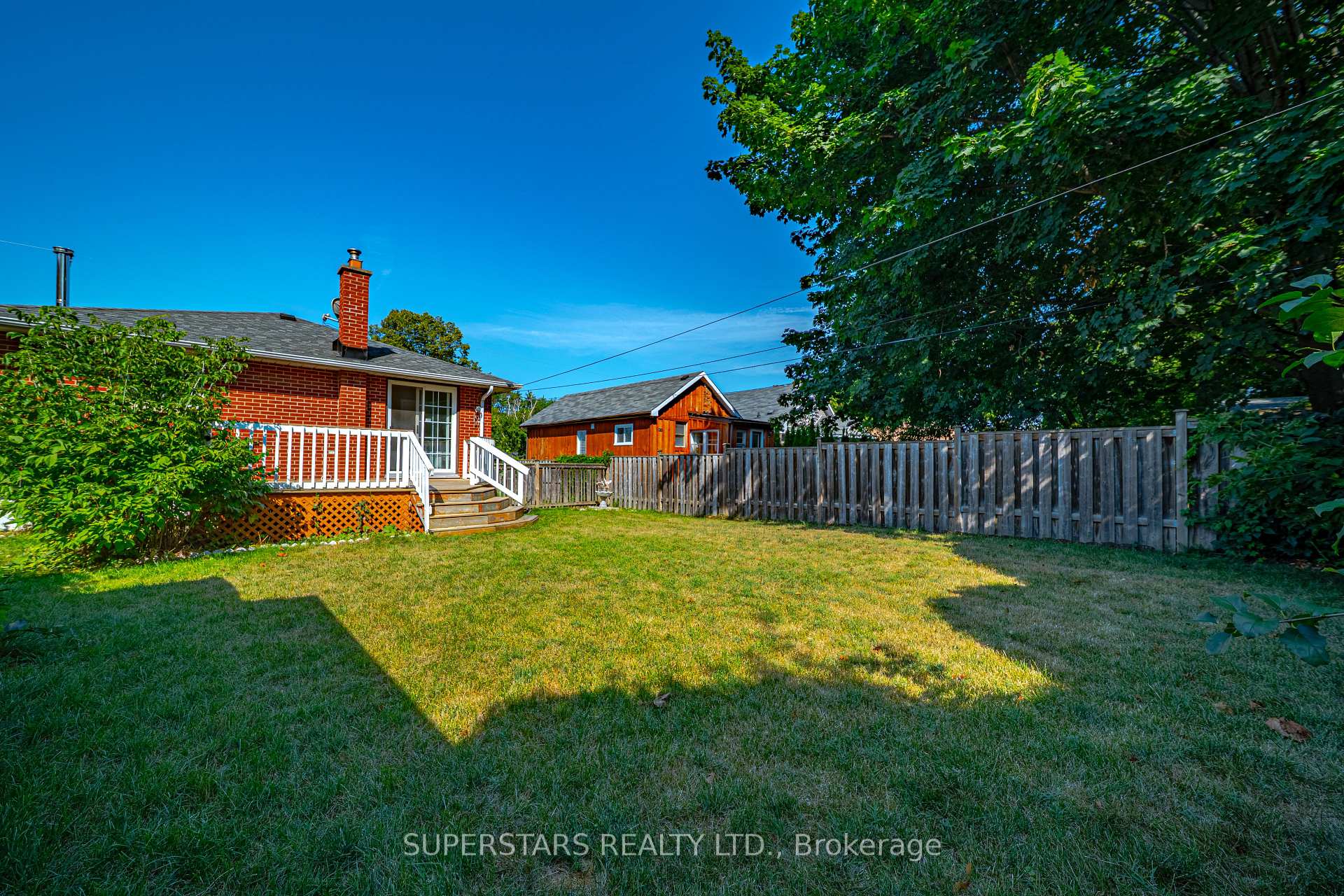 Photo 35 of 461 Cromwell Avenue, Oshawa, Vanier — HOMEH