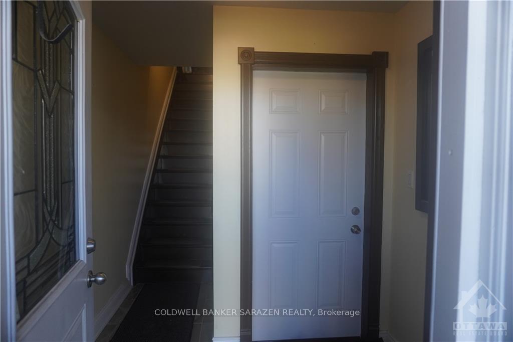 Photo 3 of Unit 2, 326 Flora Street, Ottawa, Ottawa Centre — HOMEH