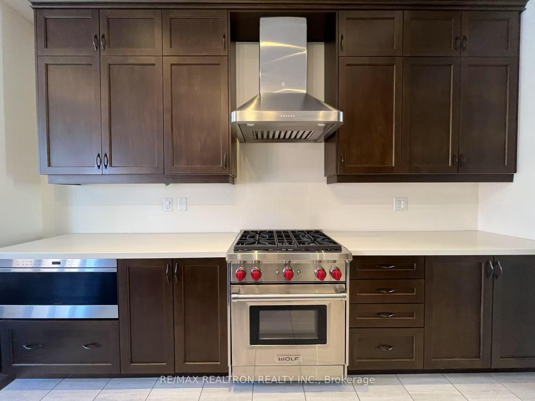 Photo 8 of 6 Creekvally Lane, Markham, Angus Glen — HOMEH