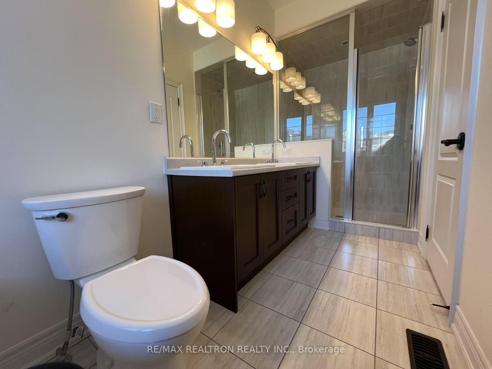 Photo 13 of 6 Creekvally Lane, Markham, Angus Glen — HOMEH