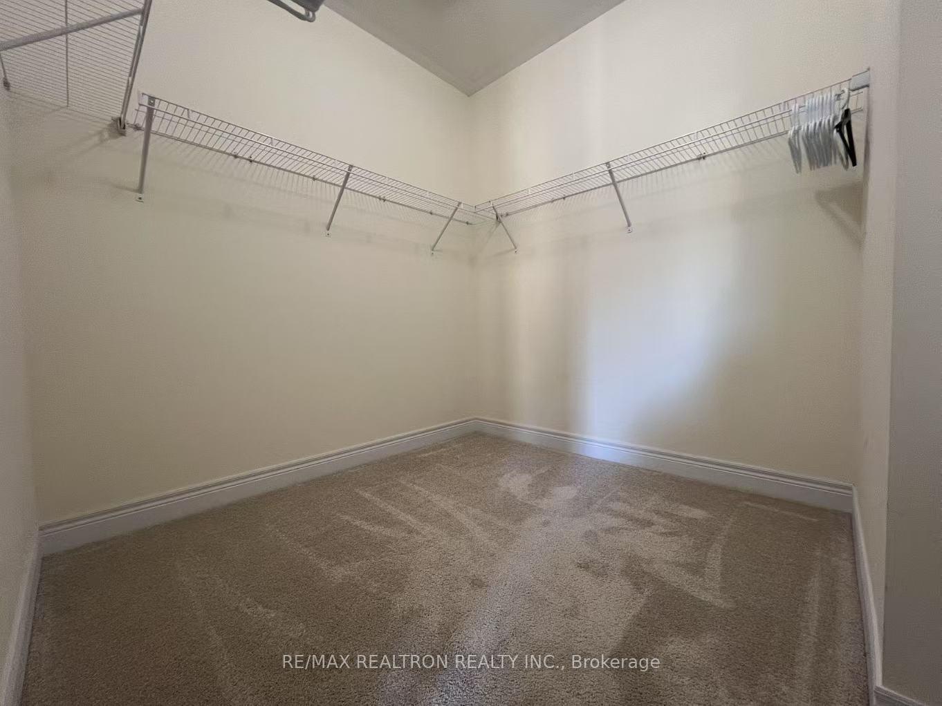 Photo 14 of 6 Creekvally Lane, Markham, Angus Glen — HOMEH