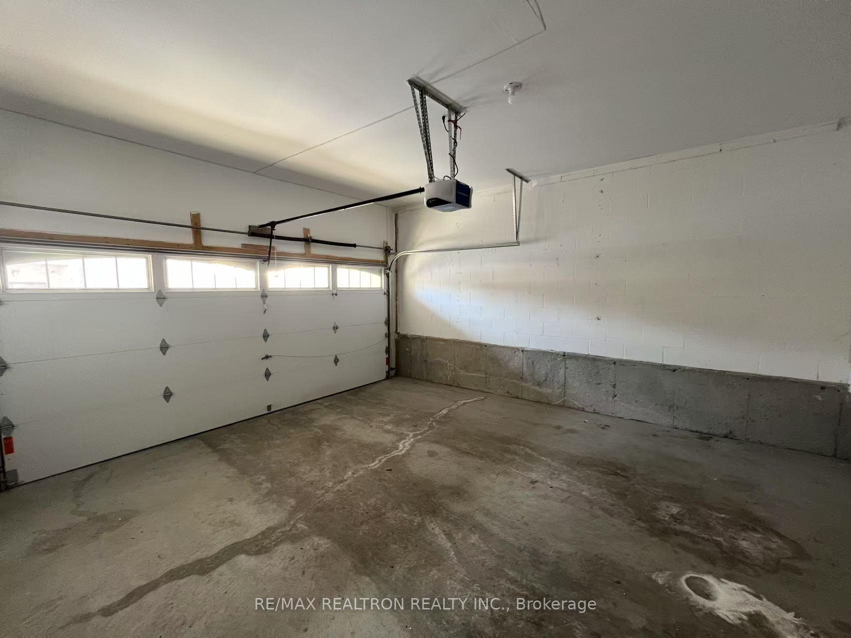 Photo 33 of 6 Creekvally Lane, Markham, Angus Glen — HOMEH