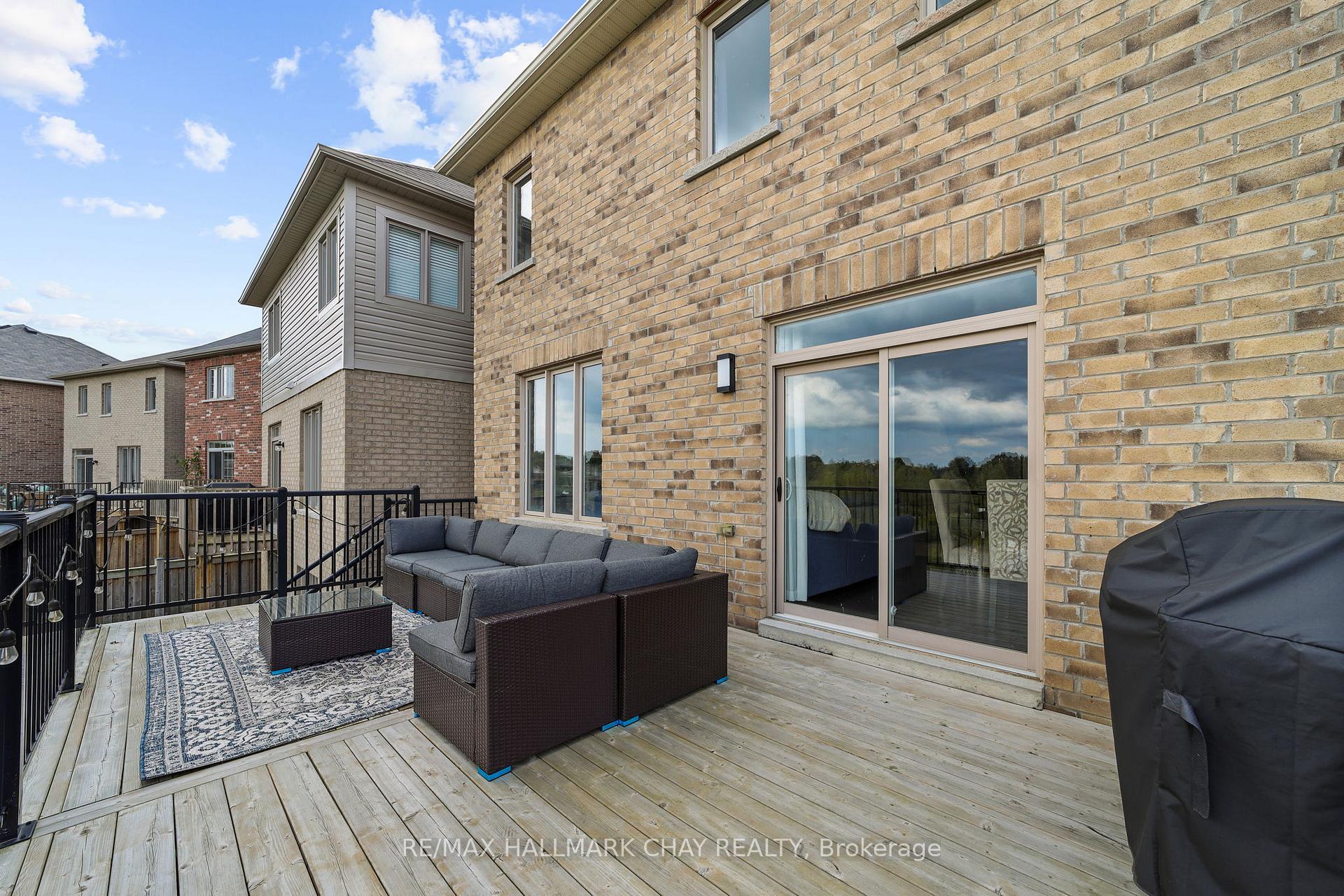 Photo 40 of 52 Strachan Trail, New Tecumseth, Beeton — HOMEH