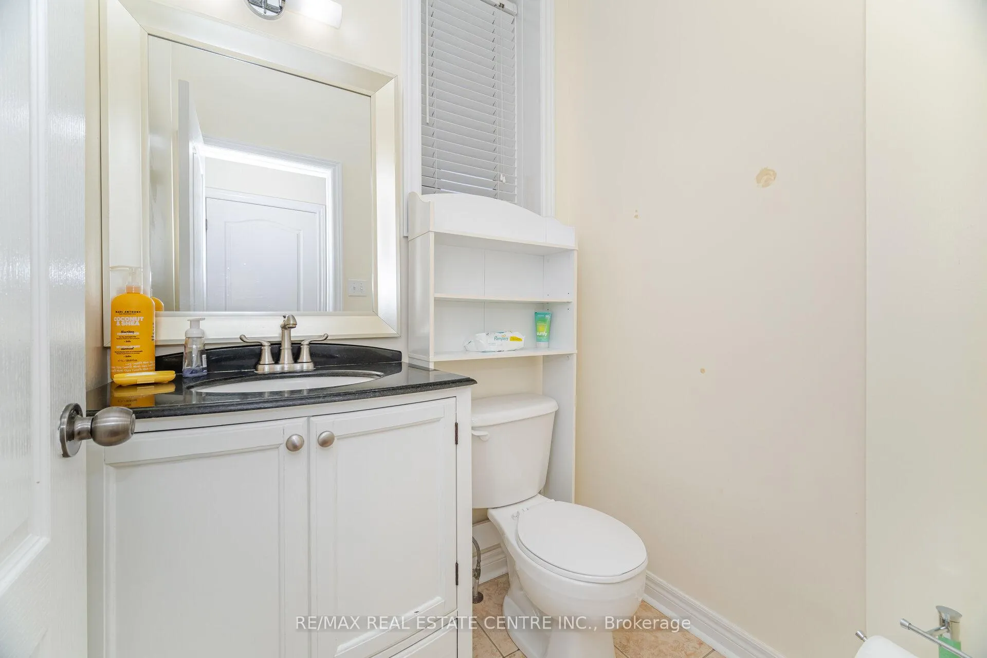Photo 12 of 2570 Valleyridge Drive, Oakville, Bronte Creek — HOMEH