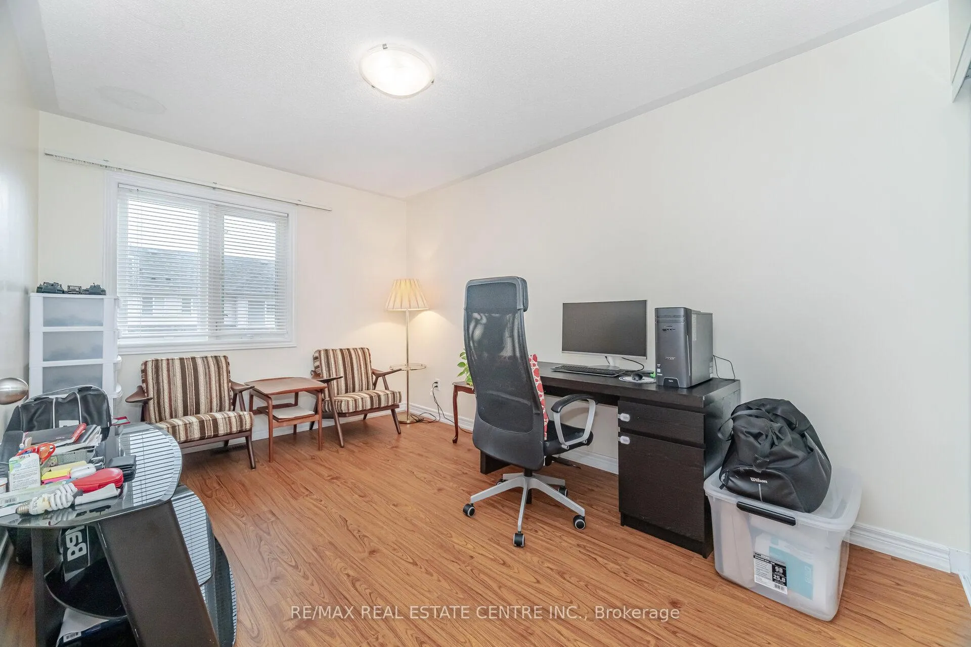 Photo 18 of 2570 Valleyridge Drive, Oakville, Bronte Creek — HOMEH