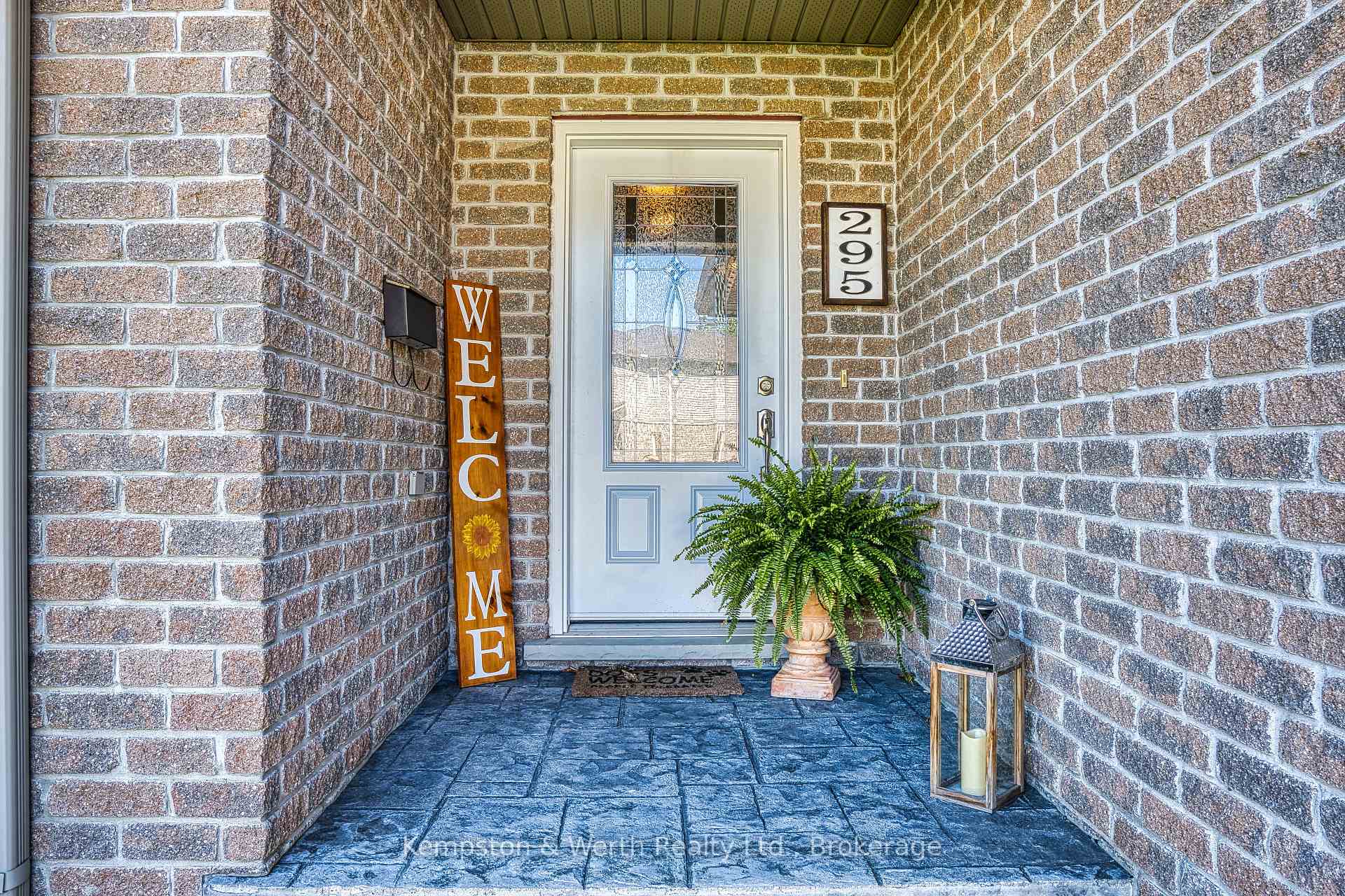 Photo 8 of 295 Anger Street E, North Perth, Listowel — HOMEH