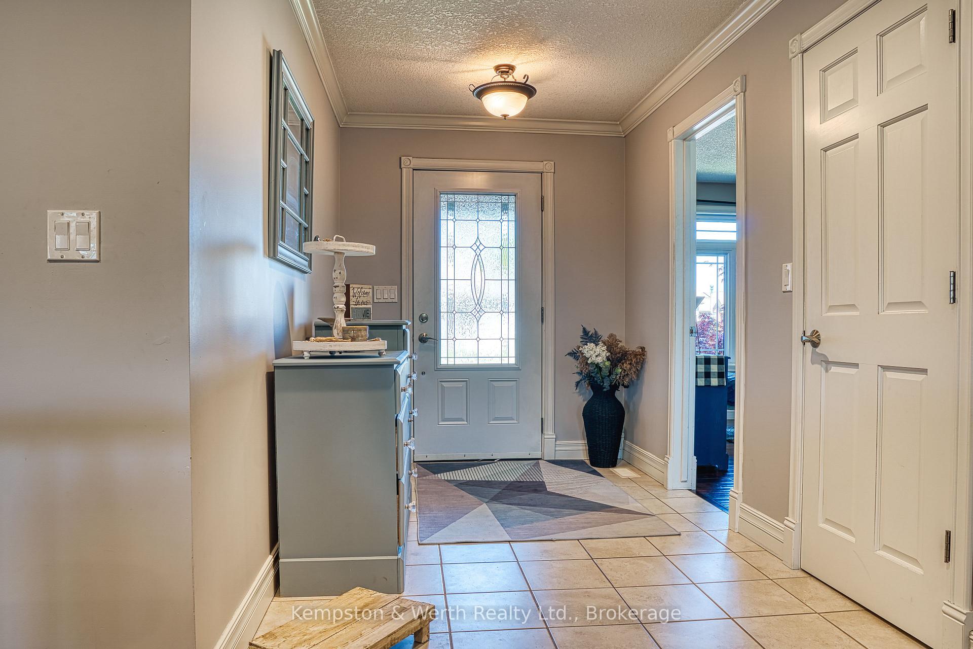 Photo 9 of 295 Anger Street E, North Perth, Listowel — HOMEH