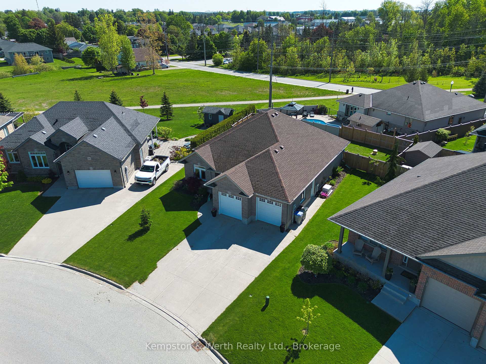 Photo 42 of 295 Anger Street E, North Perth, Listowel — HOMEH