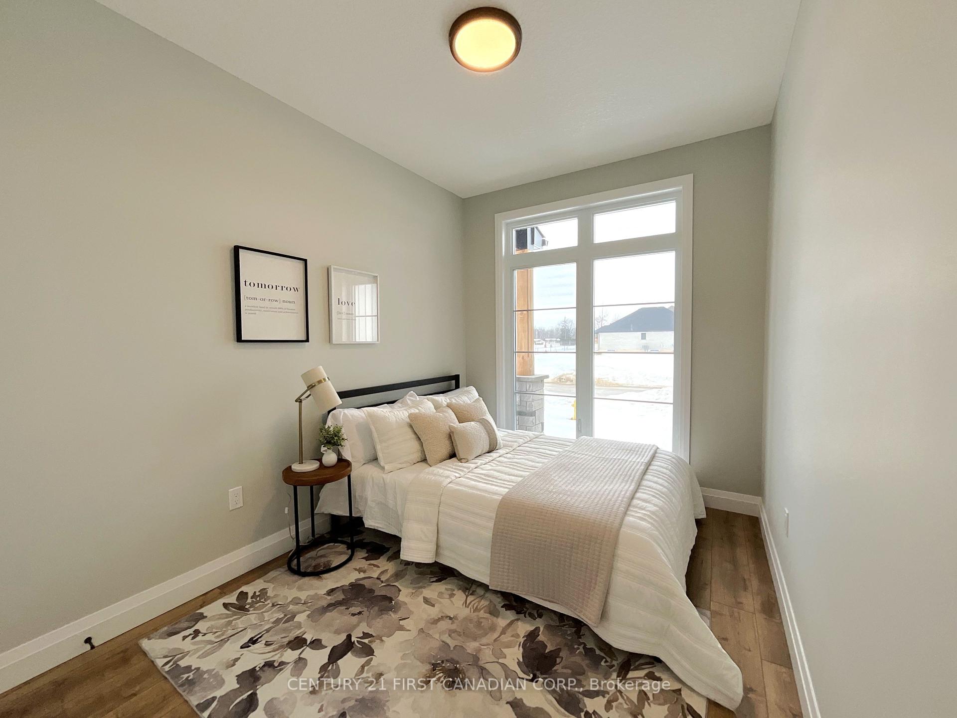 Photo 5 of 54 Postma Crescent, North Middlesex, Alisa Craig — HOMEH