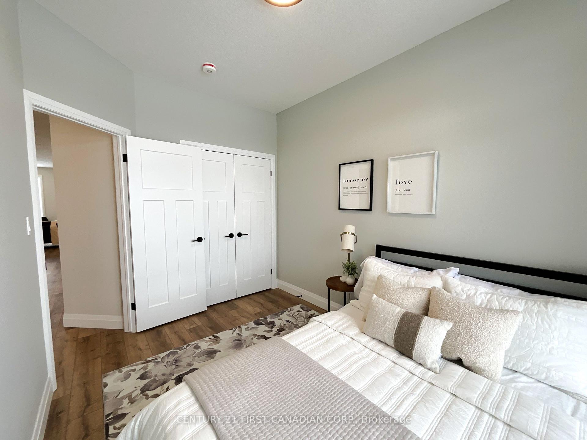 Photo 6 of 54 Postma Crescent, North Middlesex, Alisa Craig — HOMEH