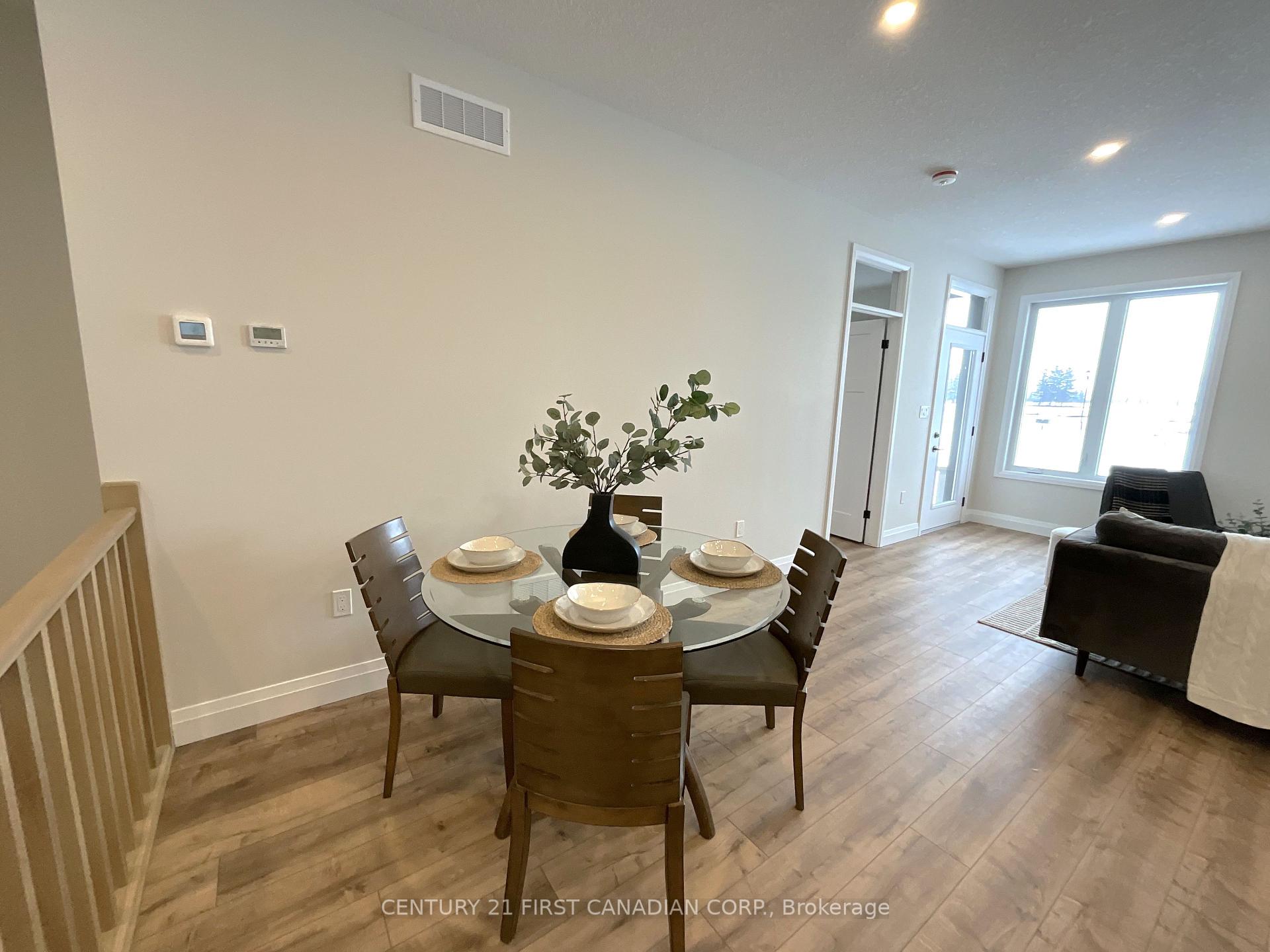 Photo 12 of 54 Postma Crescent, North Middlesex, Alisa Craig — HOMEH