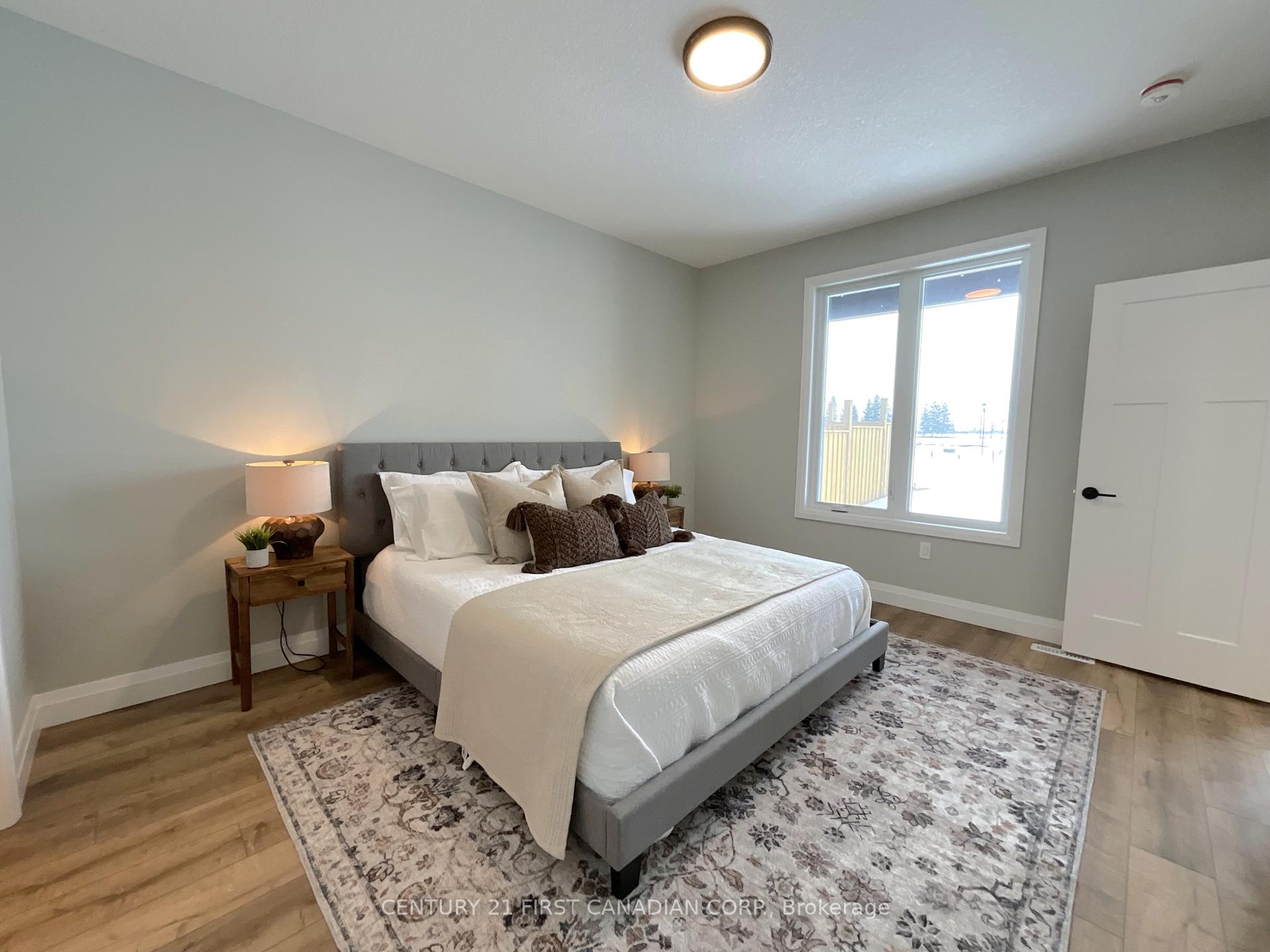 Photo 22 of 54 Postma Crescent, North Middlesex, Alisa Craig — HOMEH