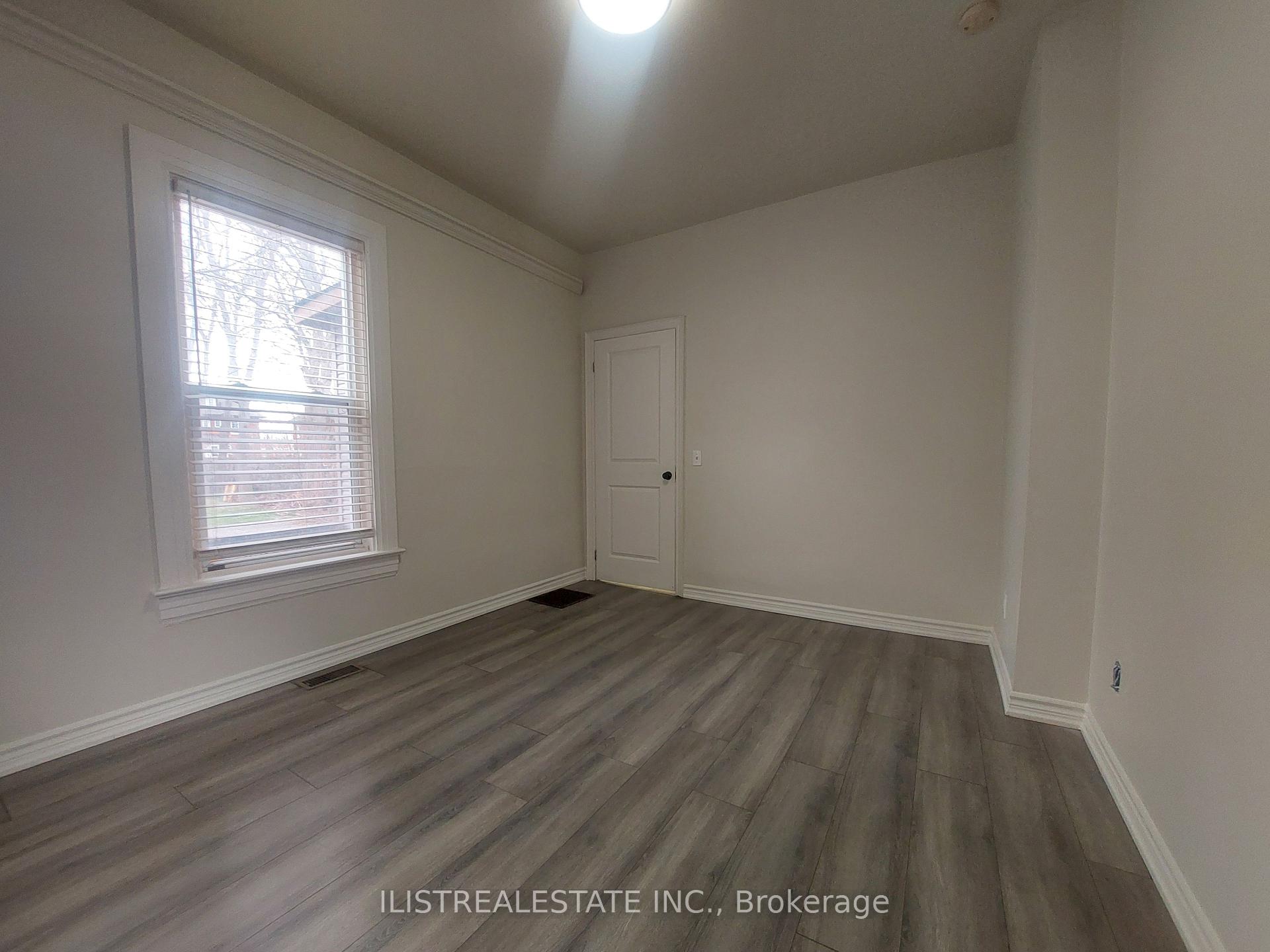 Photo 9 of 222 Athol Street E, Oshawa, Central — HOMEH