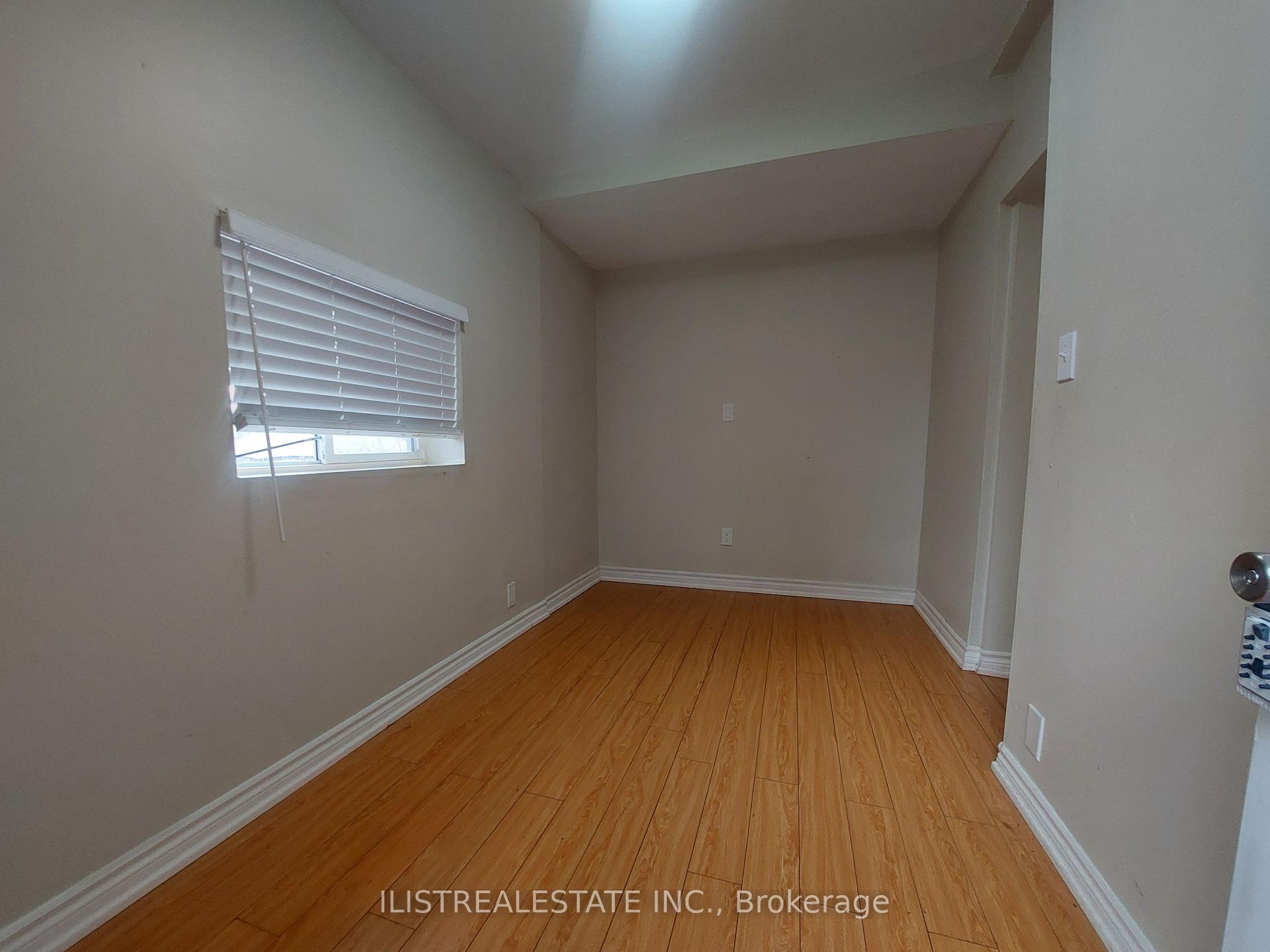 Photo 13 of 222 Athol Street E, Oshawa, Central — HOMEH
