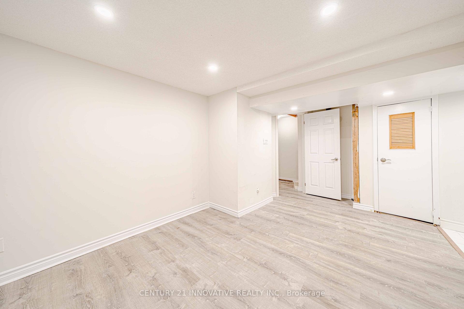 Photo 9 of Unit Bsmt, 148 William Honey Crescent, Markham, Middlefield — HOMEH