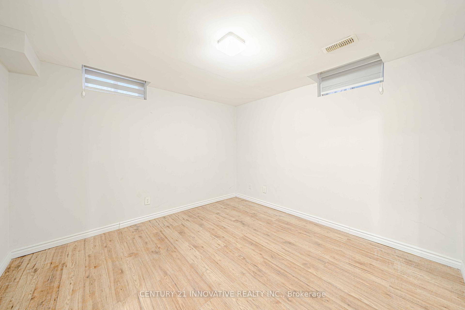 Photo 15 of Unit Bsmt, 148 William Honey Crescent, Markham, Middlefield — HOMEH