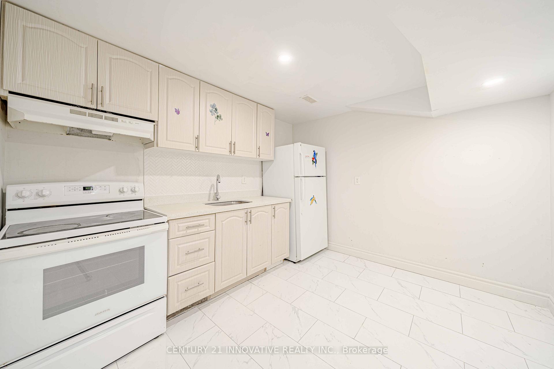 Photo 19 of Unit Bsmt, 148 William Honey Crescent, Markham, Middlefield — HOMEH