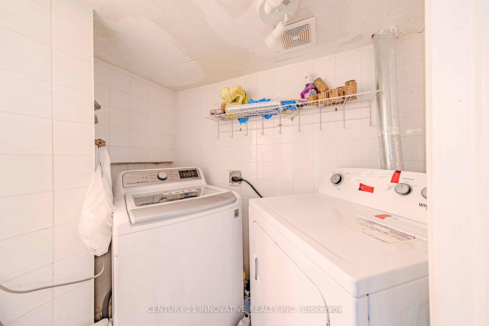 Photo 22 of Unit Bsmt, 148 William Honey Crescent, Markham, Middlefield — HOMEH
