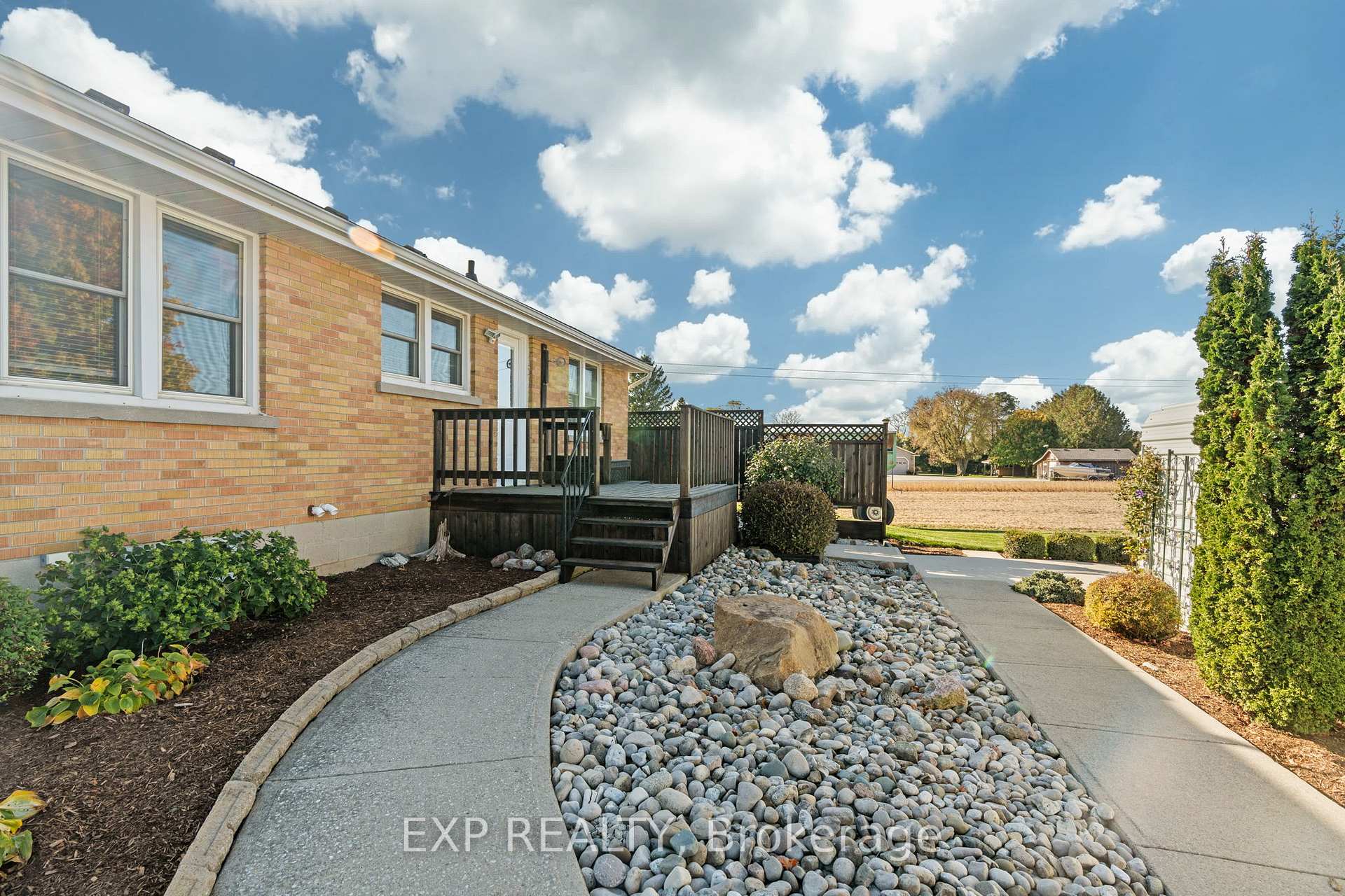 Photo 32 of 2444 Elginfield Road, North Middlesex, Rural North Middlesex — HOMEH