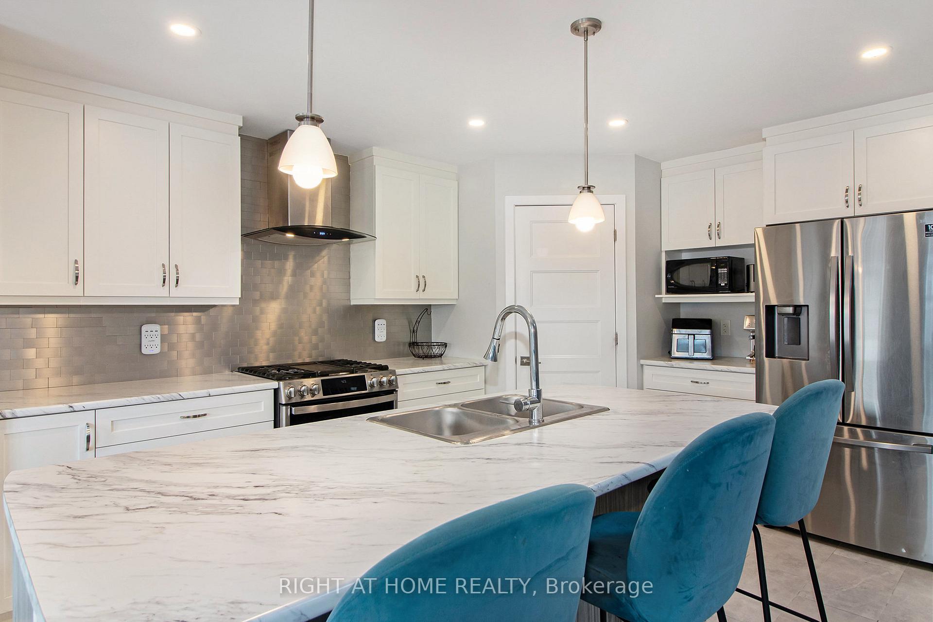 Photo 4 of Unit A, 3 Flagstone Private Lane, North Stormont, North Stormont (Finch) Twp — HOMEH
