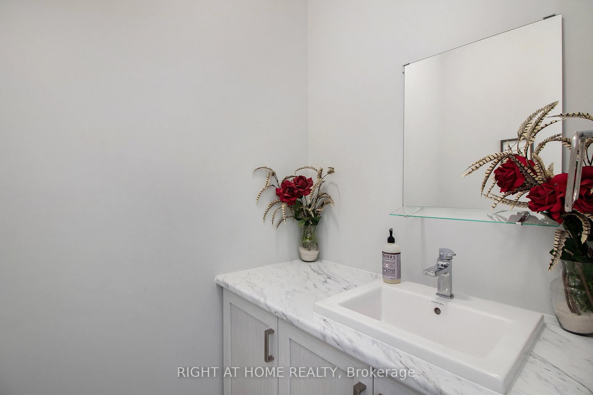 Photo 11 of Unit A, 3 Flagstone Private Lane, North Stormont, North Stormont (Finch) Twp — HOMEH