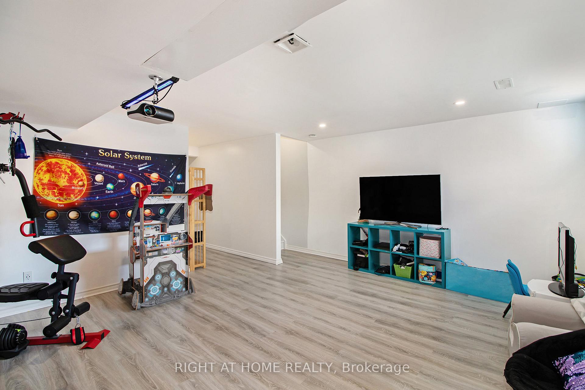 Photo 21 of Unit A, 3 Flagstone Private Lane, North Stormont, North Stormont (Finch) Twp — HOMEH