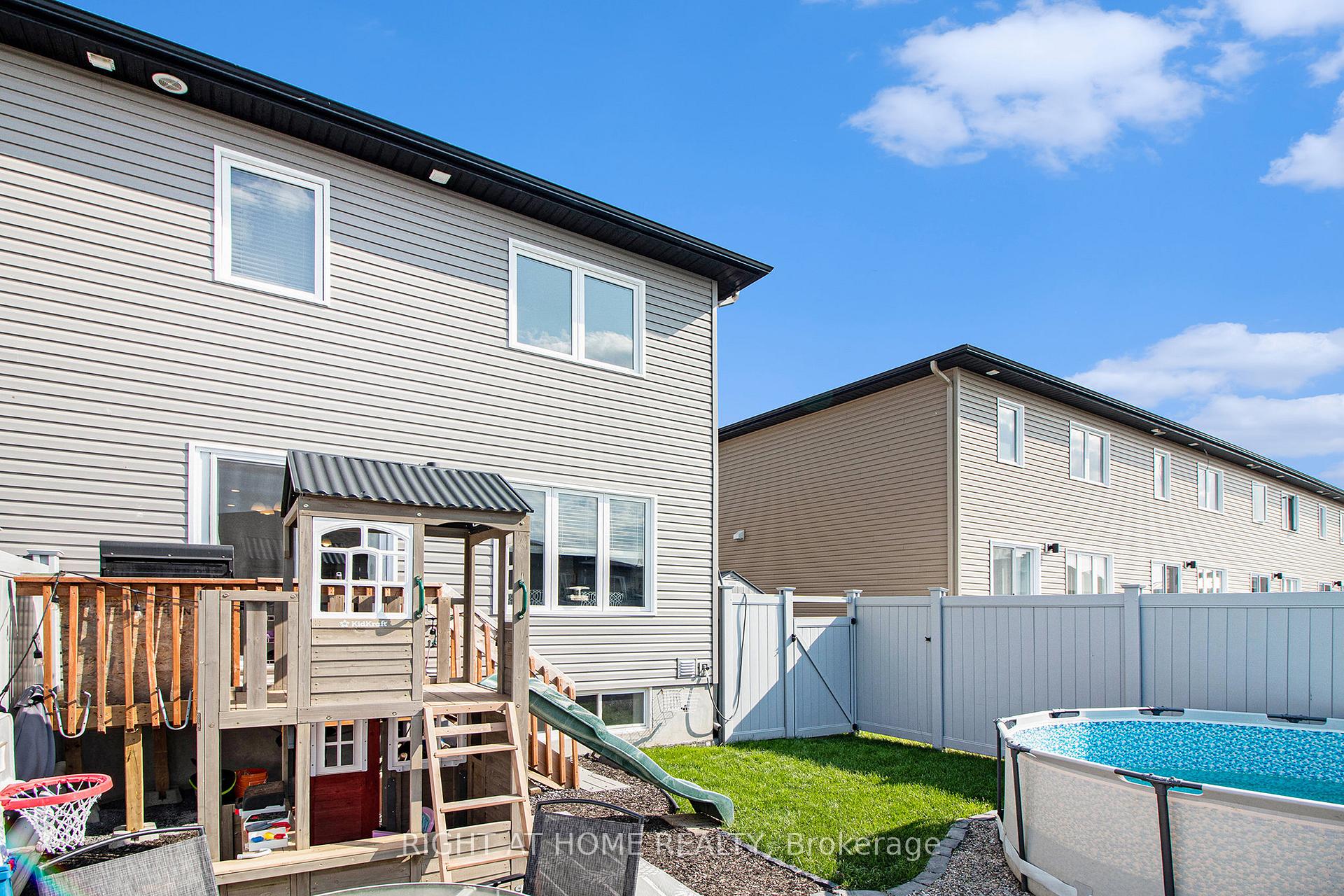 Photo 23 of Unit A, 3 Flagstone Private Lane, North Stormont, North Stormont (Finch) Twp — HOMEH