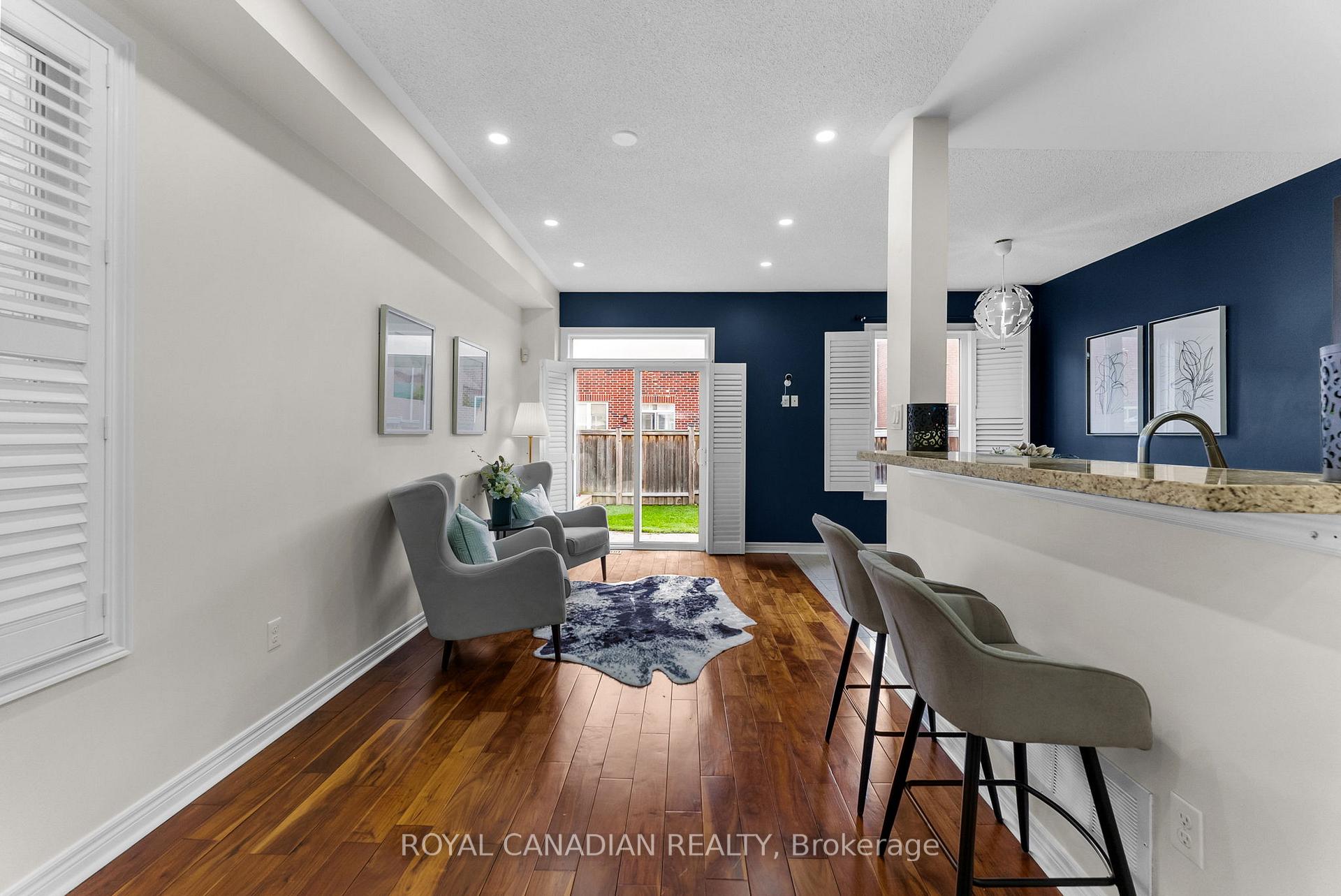 Photo 12 of 4699 Centretown Way, Mississauga, Hurontario — HOMEH