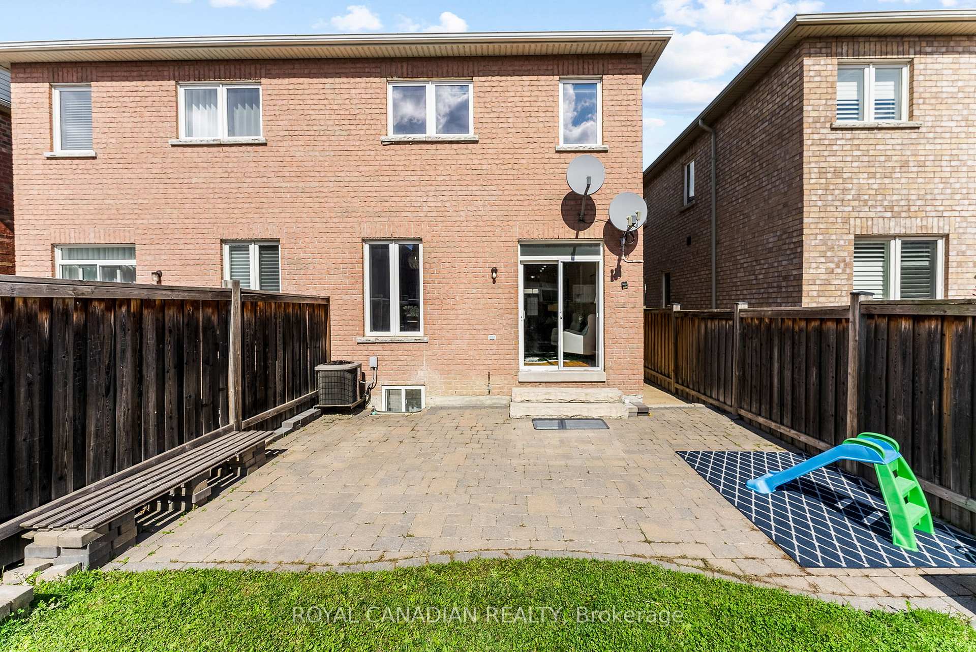 Photo 40 of 4699 Centretown Way, Mississauga, Hurontario — HOMEH