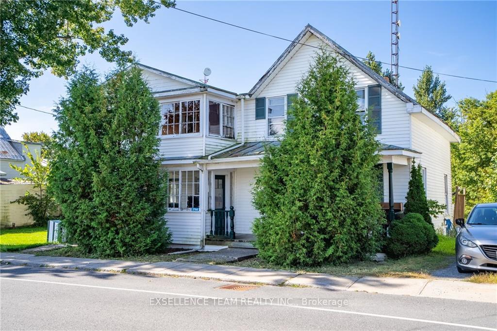 Front of 3766 Old Orchard Street