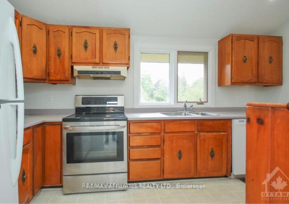 Photo 8 of 4343 Innes Road, Ottawa, Queenswood Heights South — HOMEH