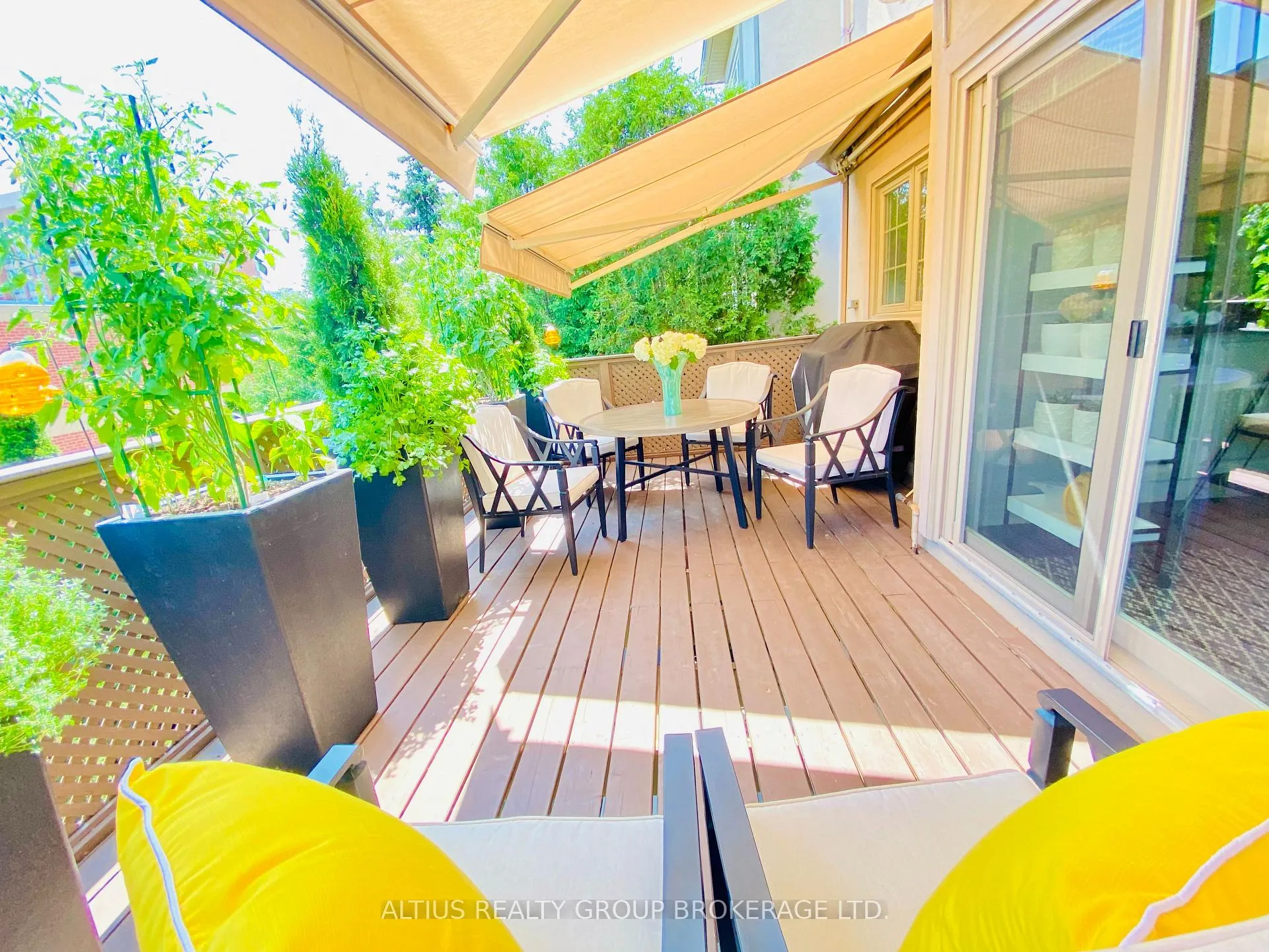 Photo 7 of Unit 9, 57 Cordoba Drive S, Vaughan, Lakeview Estates — HOMEH