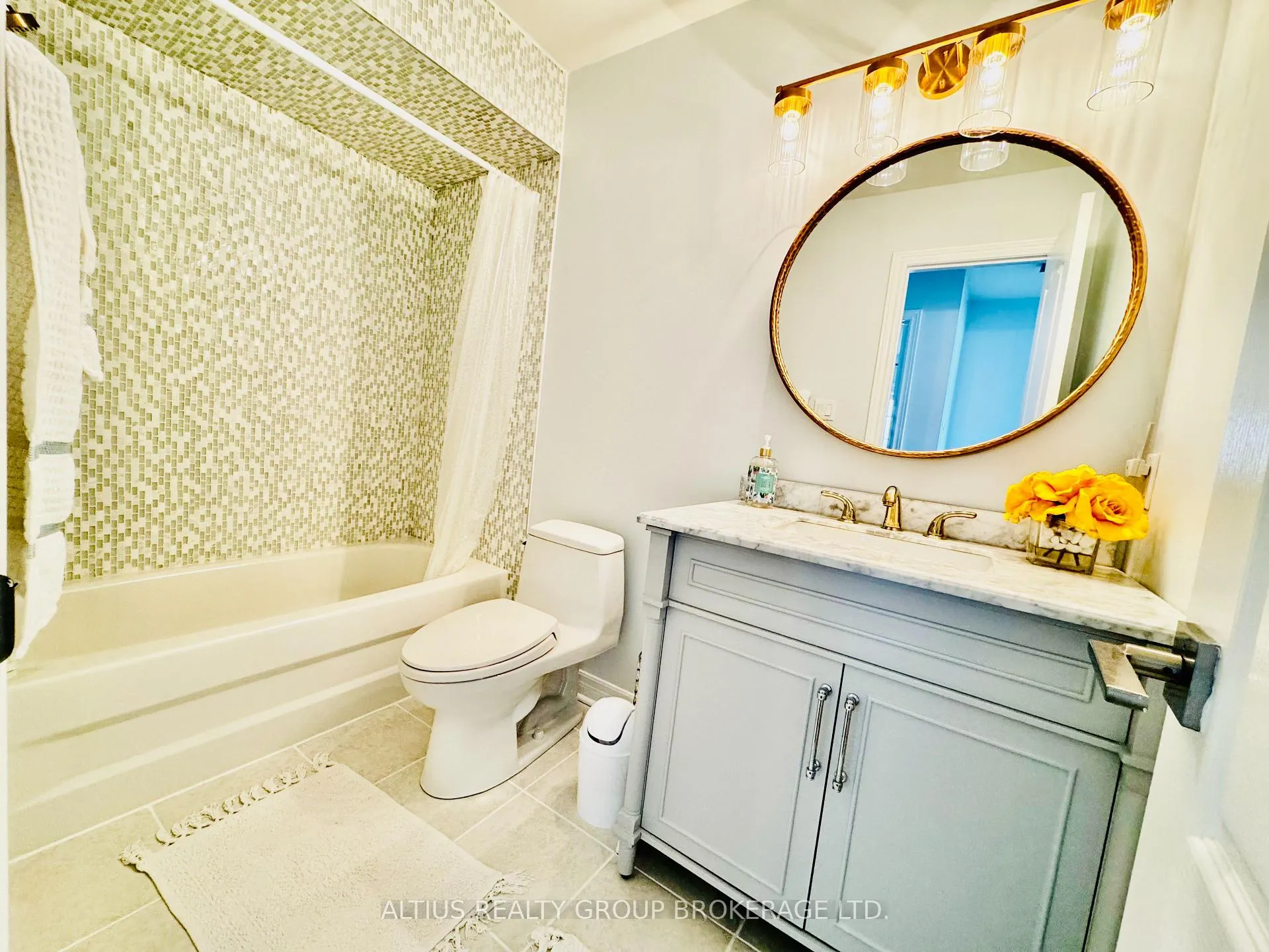 Photo 15 of Unit 9, 57 Cordoba Drive S, Vaughan, Lakeview Estates — HOMEH