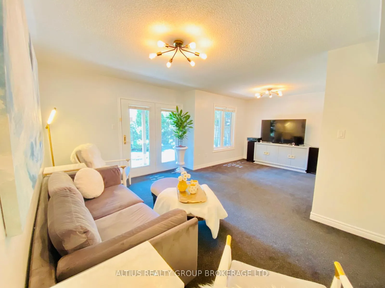 Photo 17 of Unit 9, 57 Cordoba Drive S, Vaughan, Lakeview Estates — HOMEH