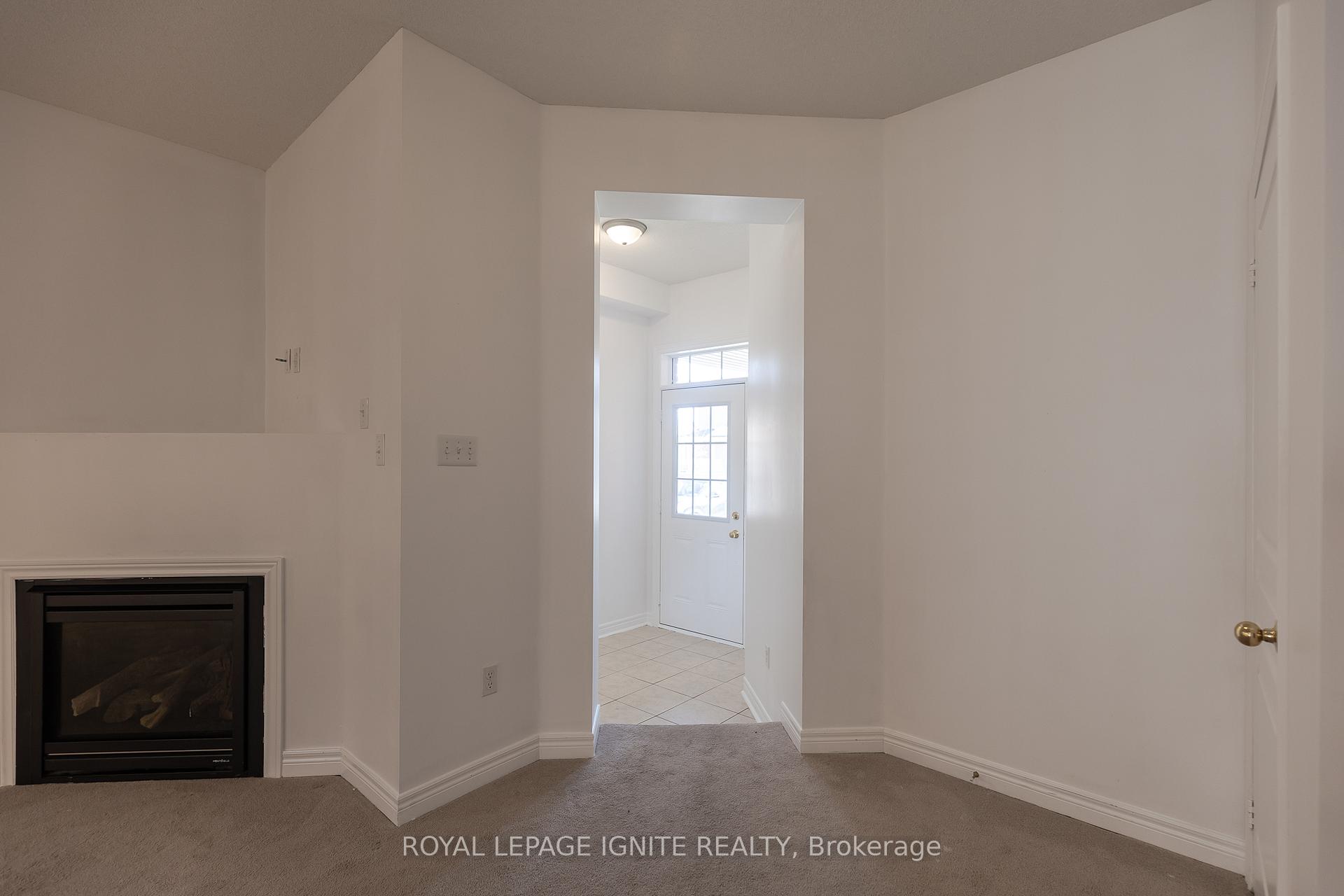 Photo 4 of 5402 Bellaggio Crescent, Mississauga, East Credit — HOMEH