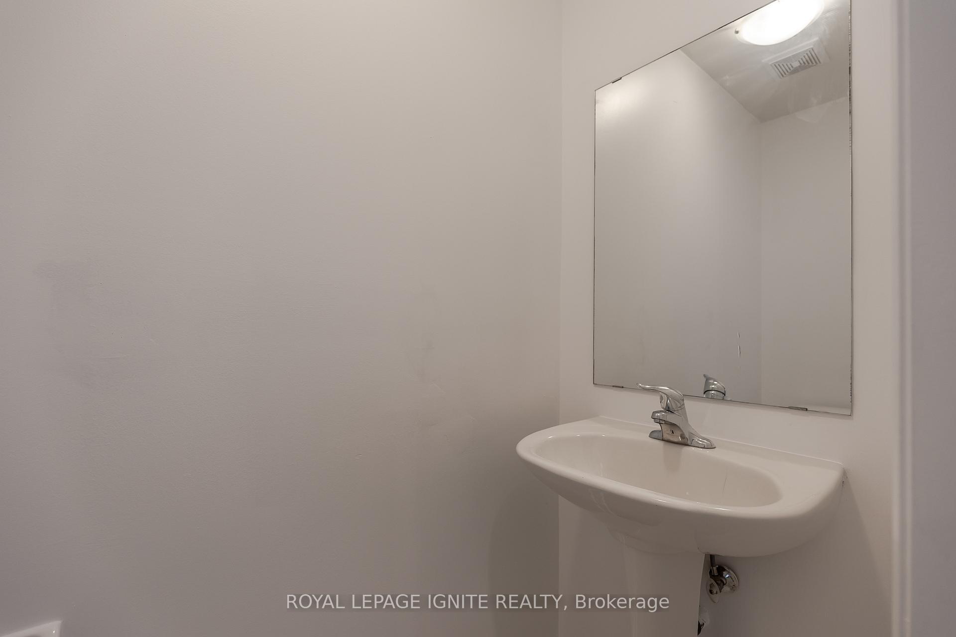 Photo 11 of 5402 Bellaggio Crescent, Mississauga, East Credit — HOMEH