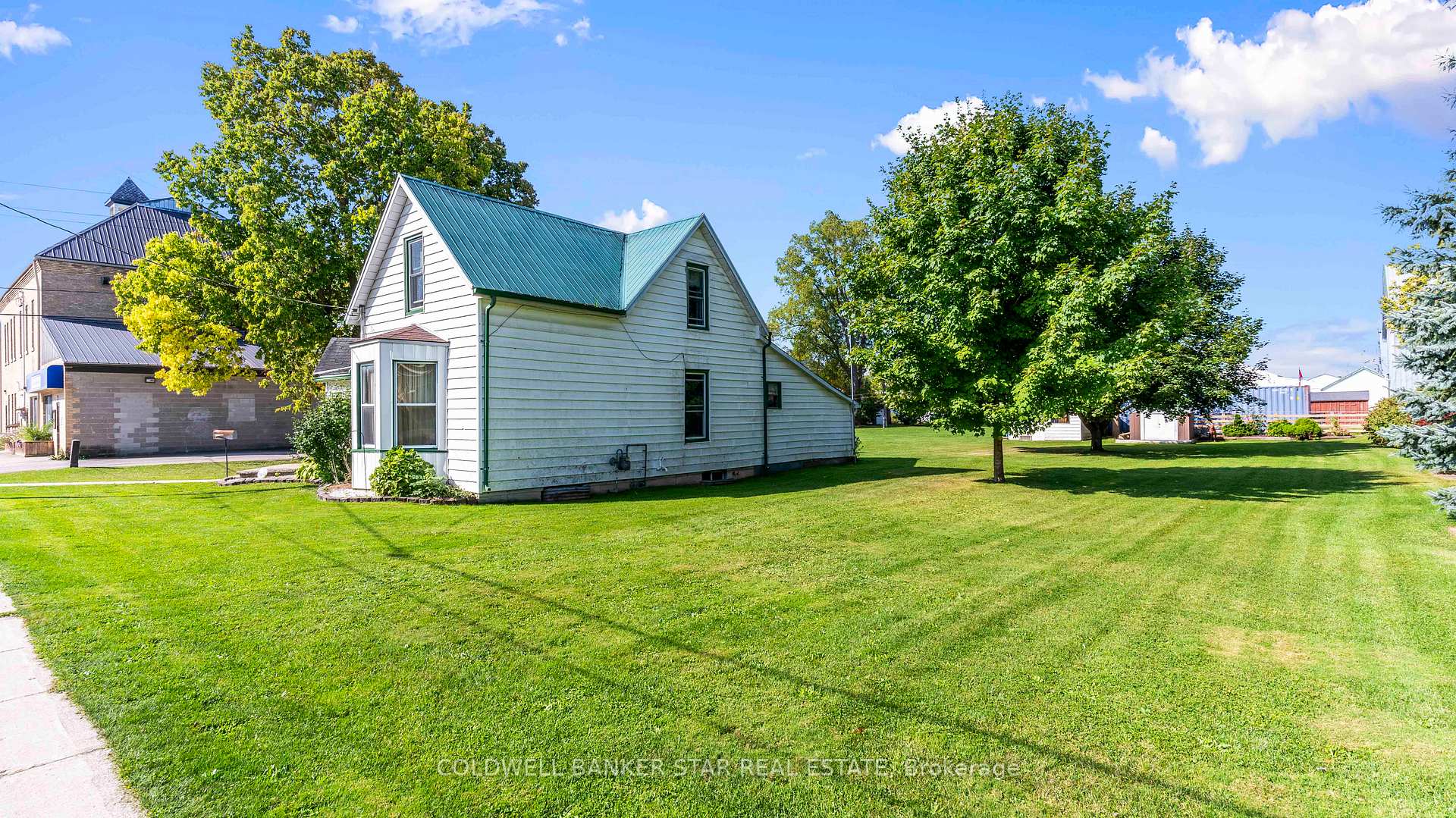 Photo 28 of 117 Jameson Street, North Middlesex, Alisa Craig — HOMEH