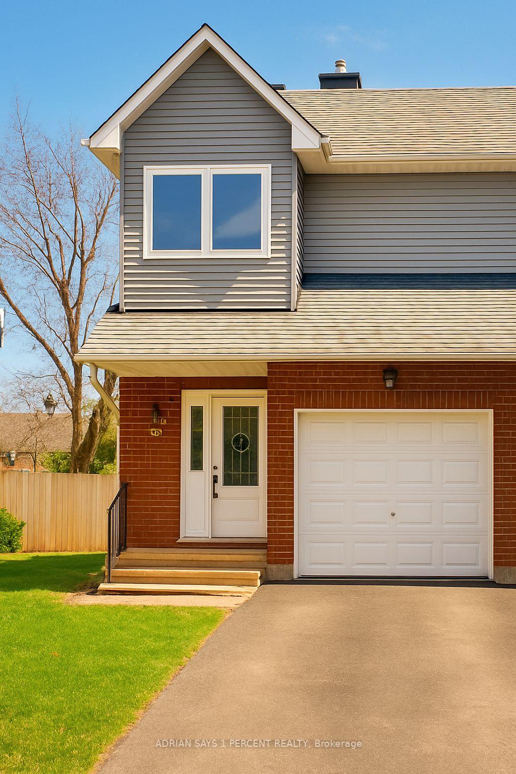 Photo 1 of 1545 Briarfield Crescent, Ottawa, Fallingbrook/Ridgemount — HOMEH