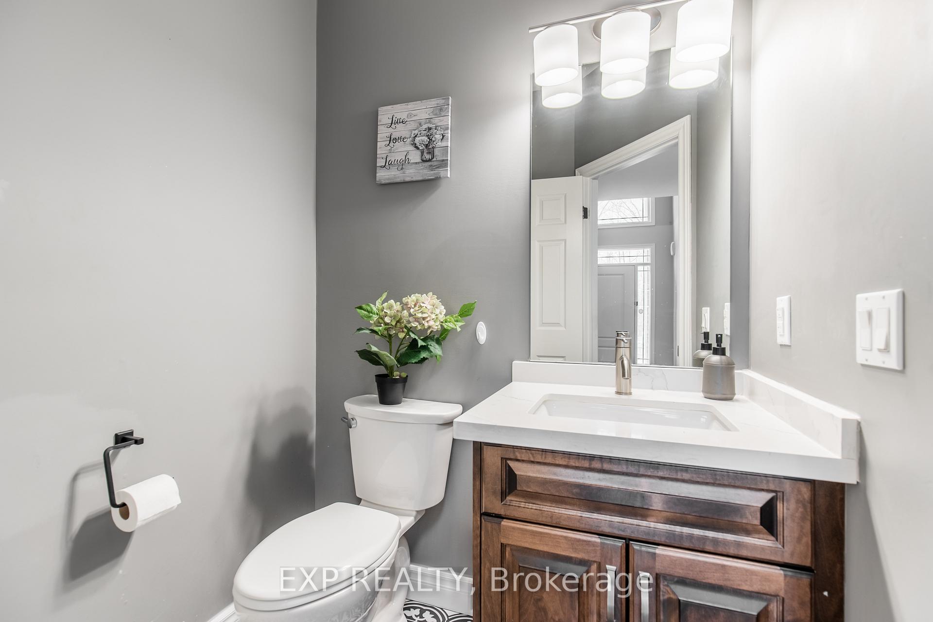 Photo 4 of 6544 Sam Iorfida Drive, Niagara Falls, Oldfield — HOMEH