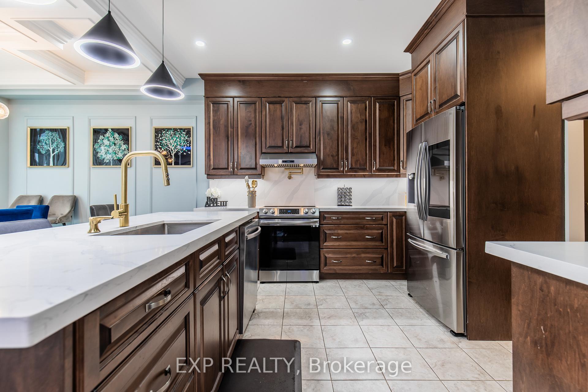Photo 11 of 6544 Sam Iorfida Drive, Niagara Falls, Oldfield — HOMEH