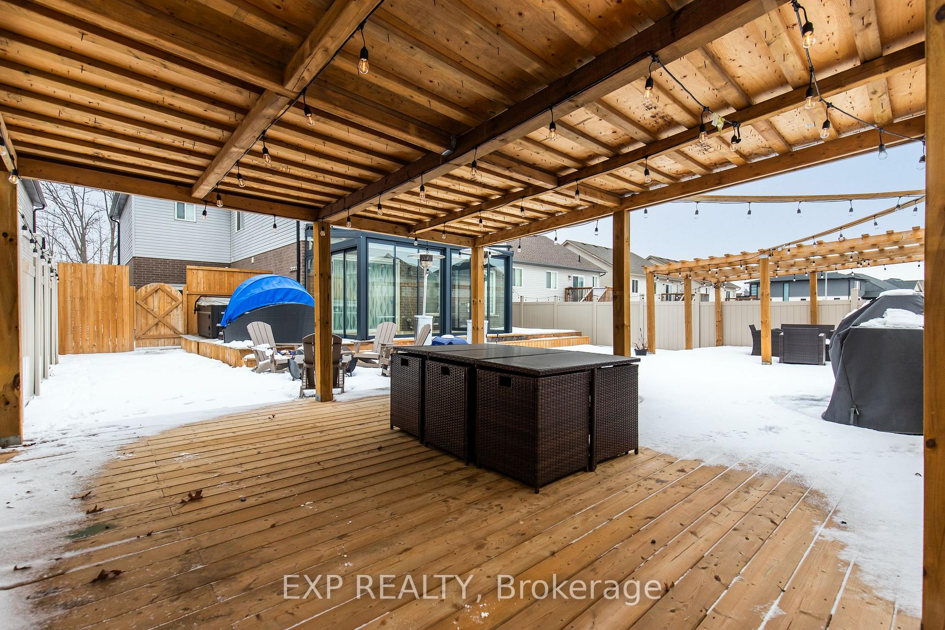 Photo 35 of 6544 Sam Iorfida Drive, Niagara Falls, Oldfield — HOMEH