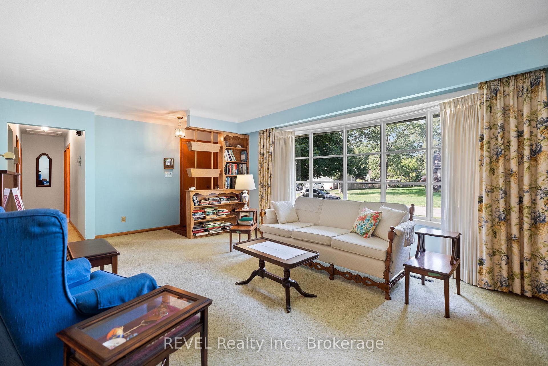 Photo 15 of 5548 Hodgson Avenue, Niagara Falls, Ascot — HOMEH