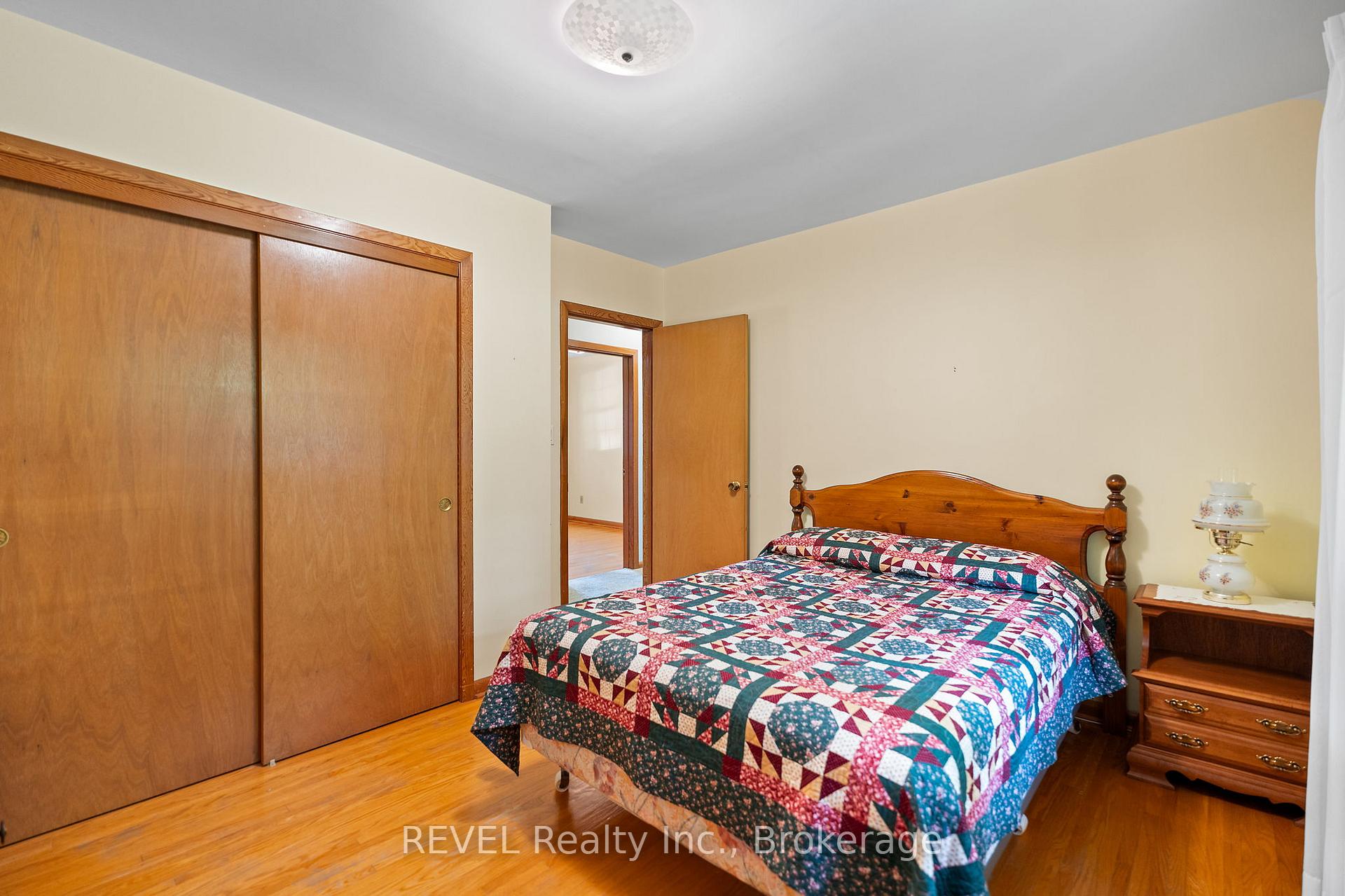 Photo 27 of 5548 Hodgson Avenue, Niagara Falls, Ascot — HOMEH