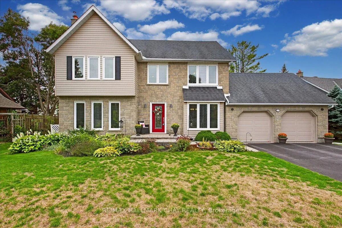 Front of 35 Howard Drive