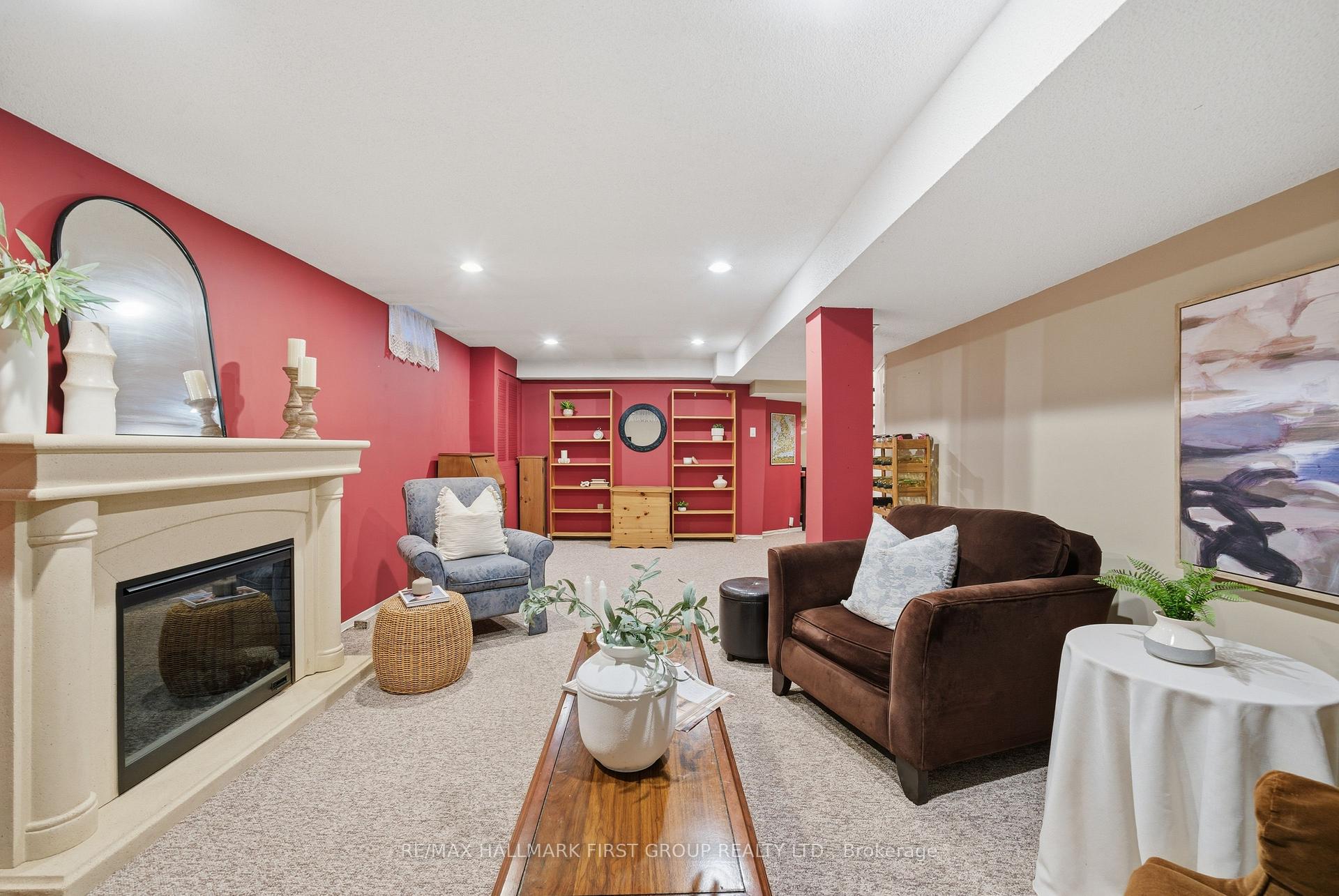 Photo 24 of 858 Bennett Court, Oshawa, Pinecrest — HOMEH